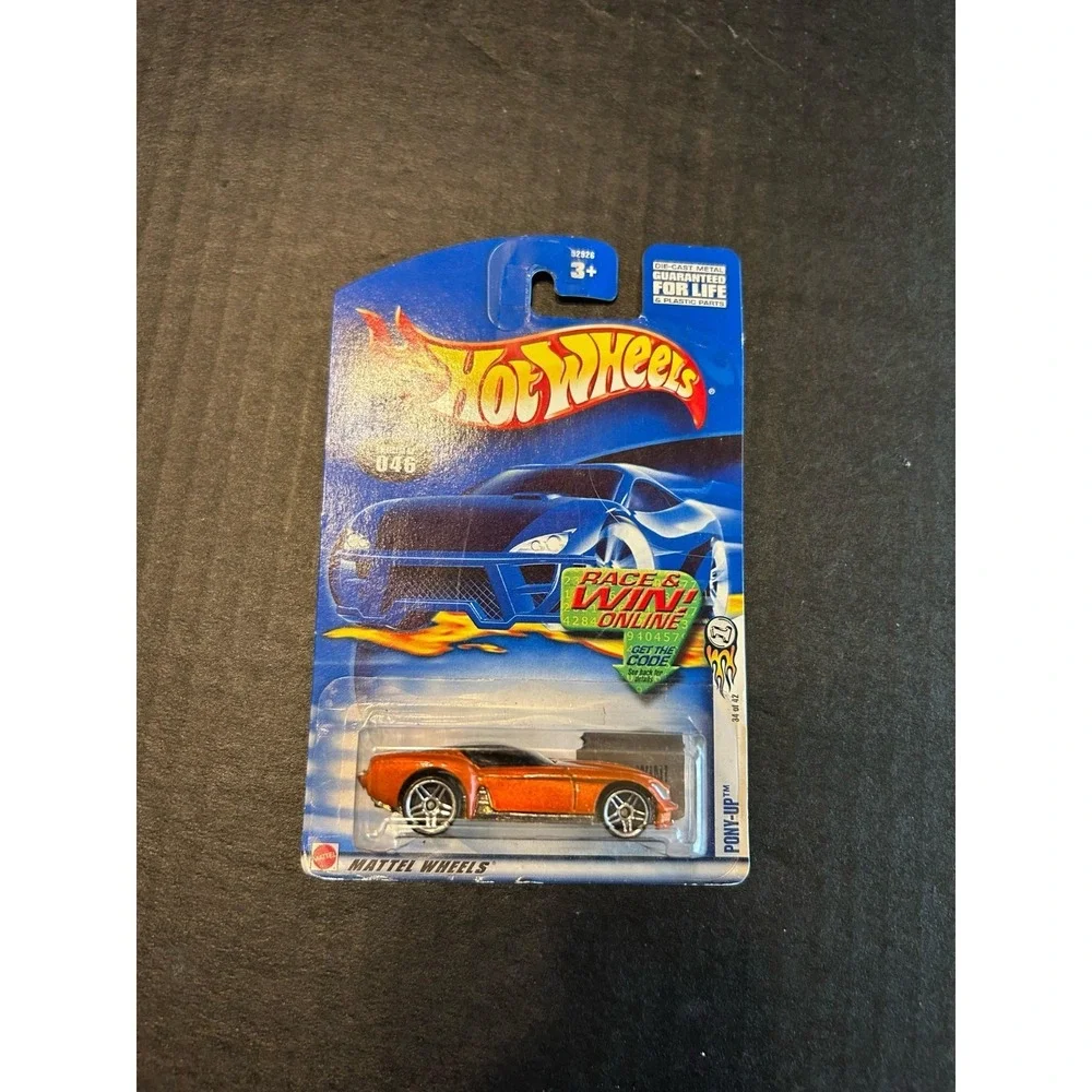 Lot Of 8 NIP 1:64 Diecast Hot Wheels Random Assortment